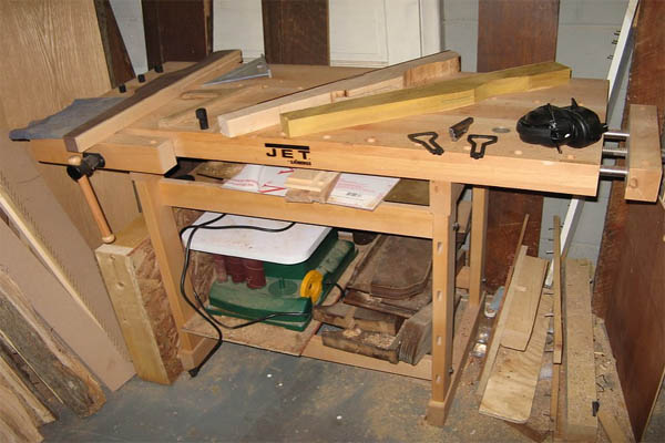 Essential  Woodworking Tools
